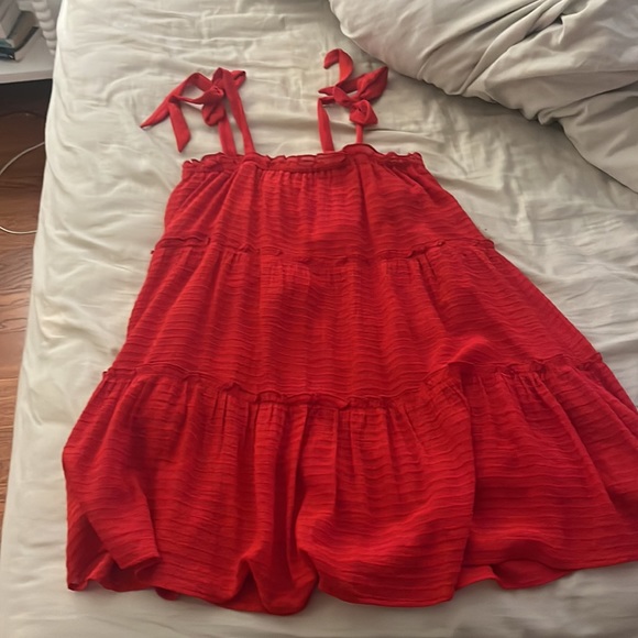 the cutest red altard state dress!! - Picture 2 of 3